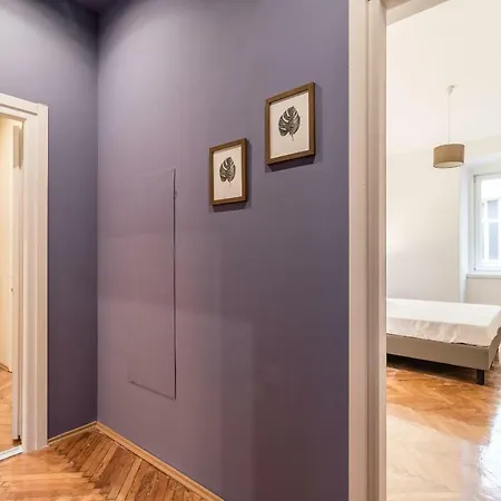 Elegante 8 Posti Vicino Stazione - Grey E Blu Apartment *